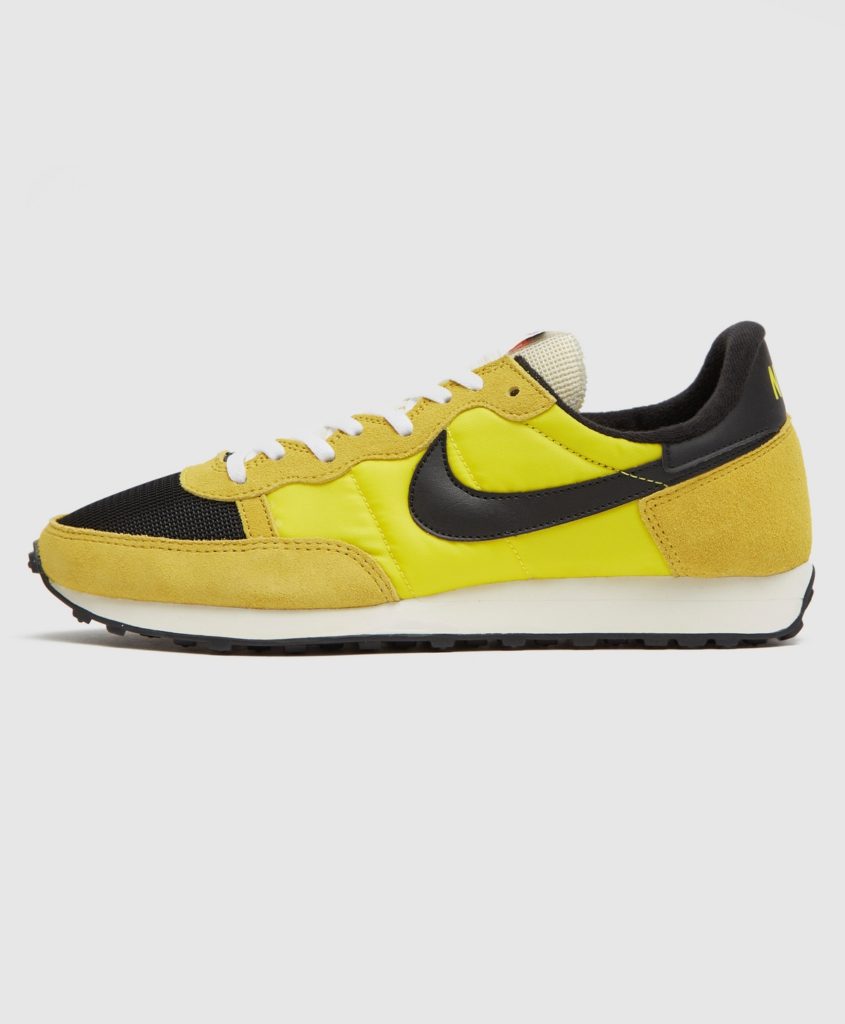 nike challenger og university gold